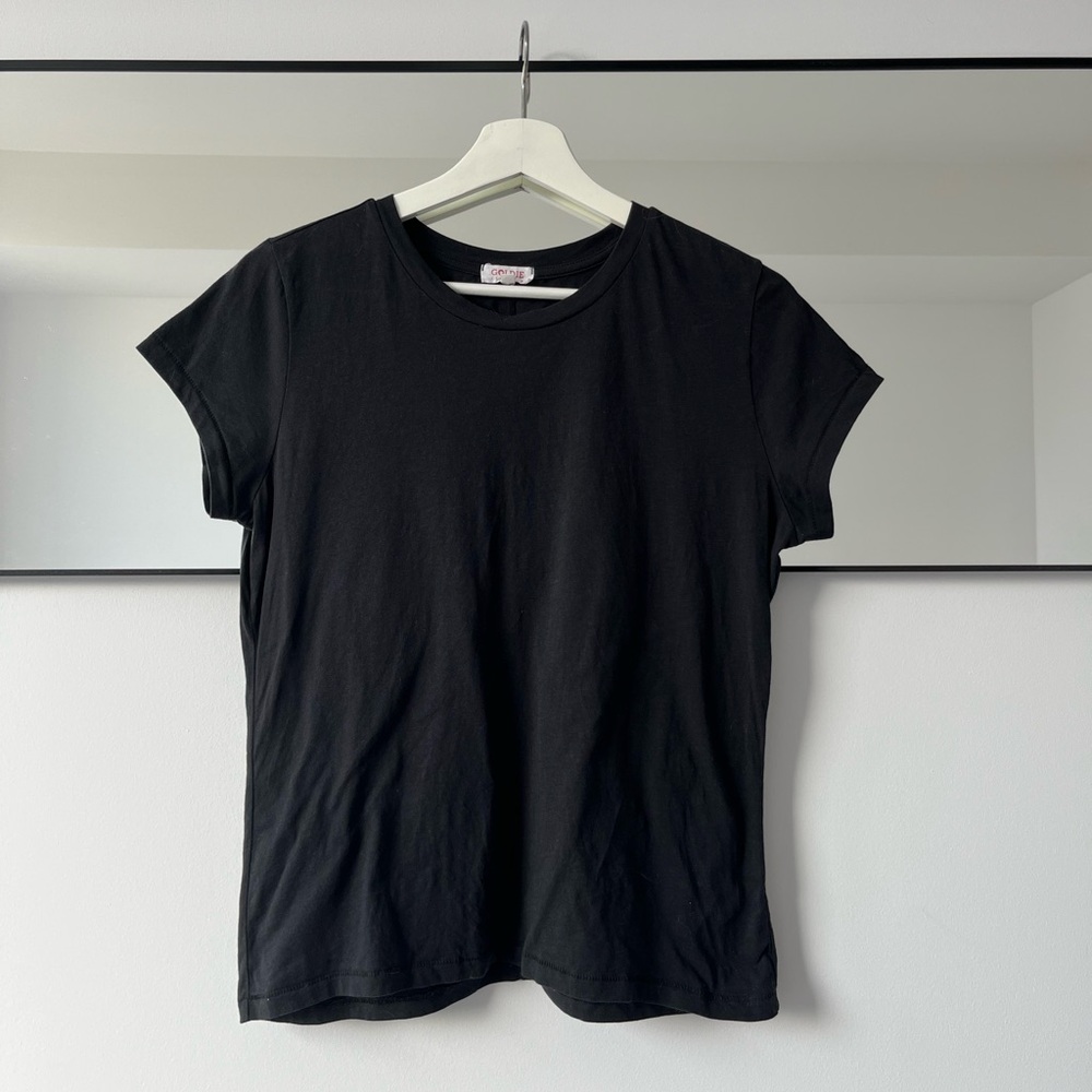Goldie Lewinter Tee